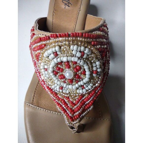 Euro Soft by Softt Red Beaded Leather Thong Sandals Size 8.5 - Picture 12 of 14